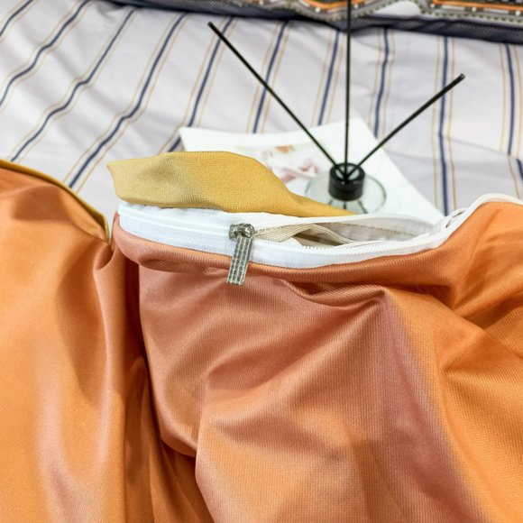 Premium Microfiber Bedding Set of Four - Picture 11 of 15